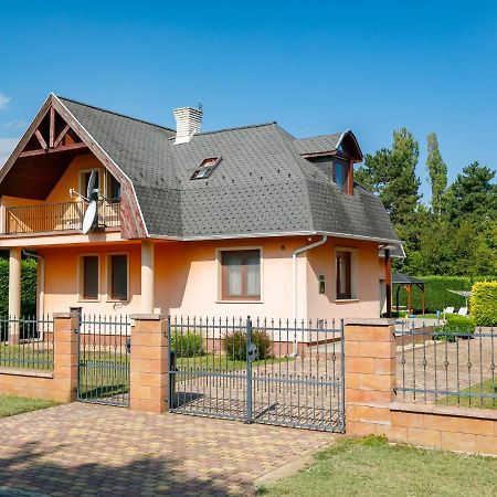 Holiday Home Narcisse By Interhome Balatonszarszo Εξωτερικό φωτογραφία